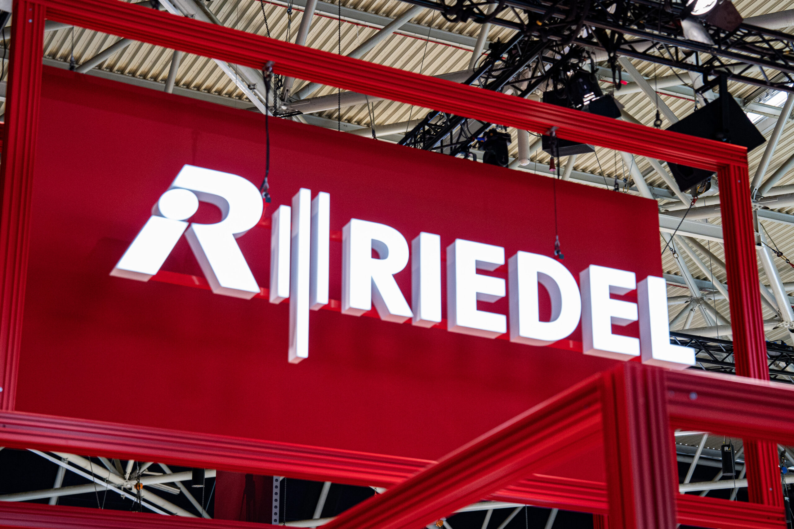 IBC2024: Riedel – Virtual SmartPanels, NSA-006A, and NSA-003A.