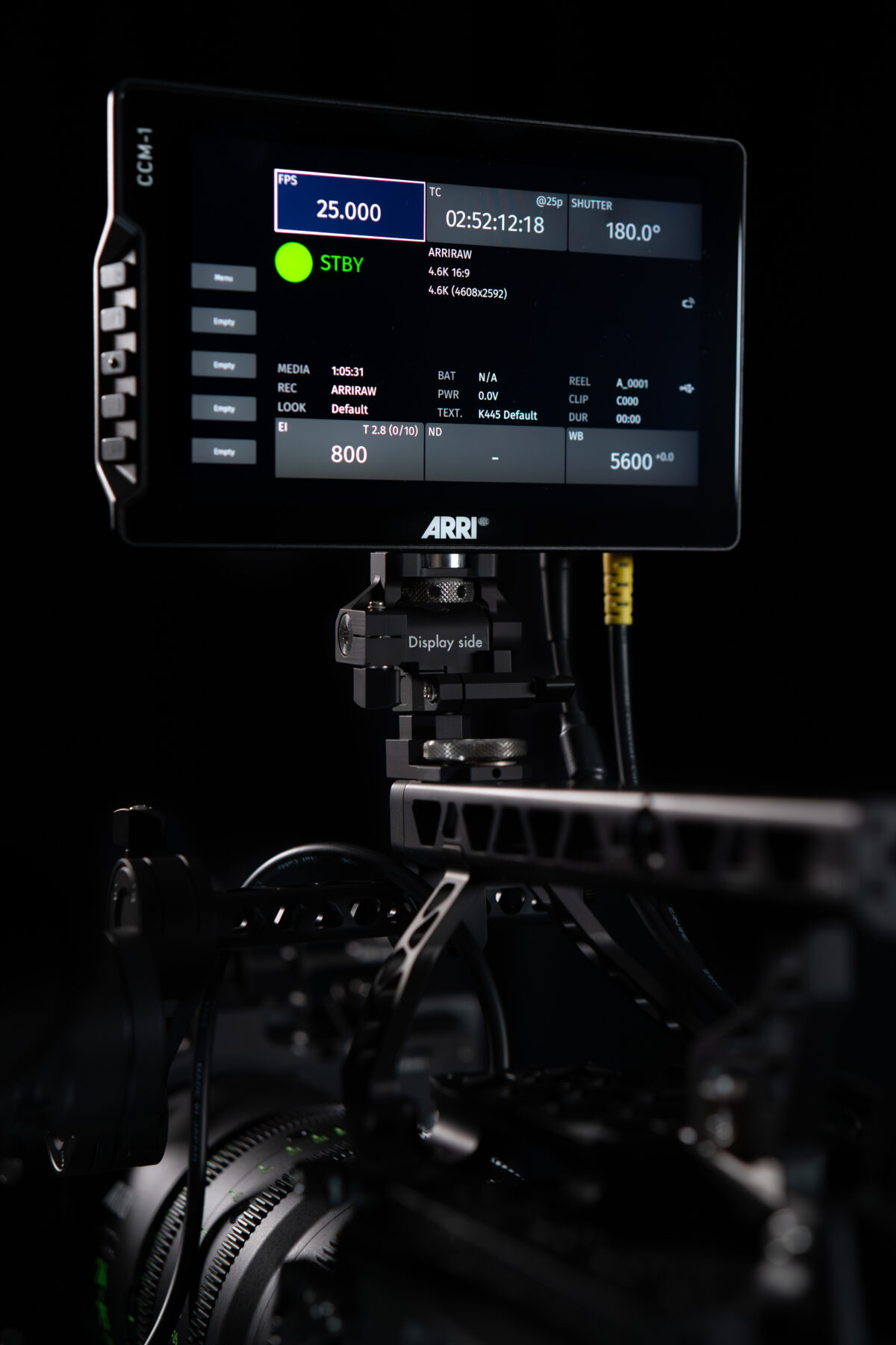 Stock clearance sale: snag cameras and lights at clearance prices!